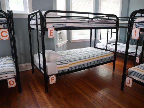 Wrigley Hostel - Chicago : photo 3 de la chambre lit dans dortoir mixte de 10 lits