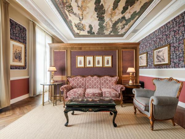 Hotel Palacio del Retiro, Autograph Collection : photo 5 de la chambre suite junior avec lit king-size 