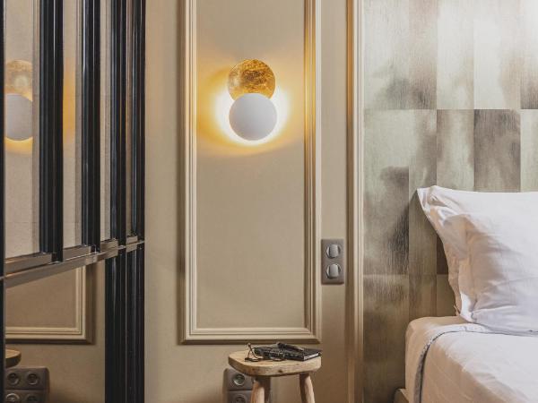 Hôtel Singulier Bordeaux - Boutique Hôtel & Spa Anne Semonin : photo 6 de la chambre chambre double supérieure