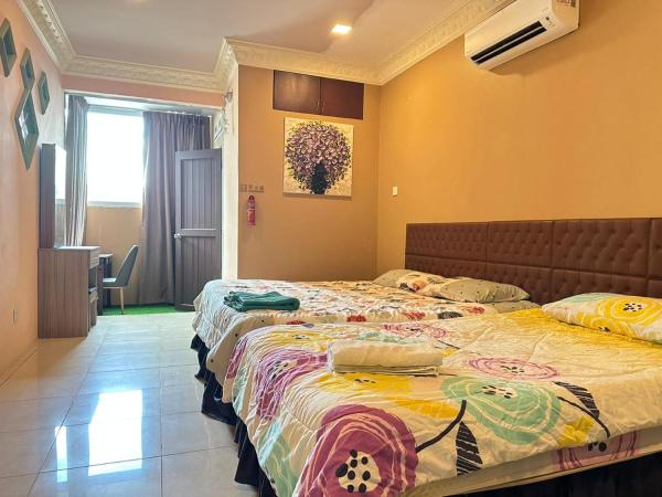 Seladah Stay : photo 9 de la chambre chambre familiale avec salle de bains privative