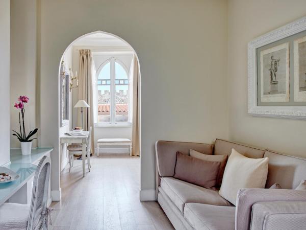 Palazzo Vecchio Taormina : photo 4 de la chambre suite junior deluxe