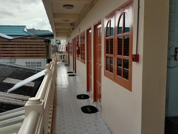 Plaza Huahin : photo 1 de la chambre chambre double avec balcon