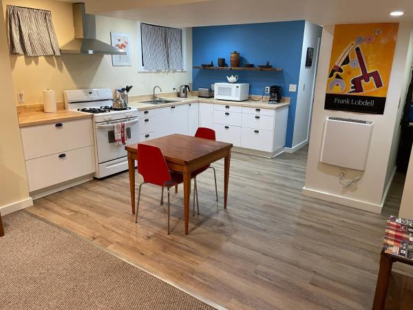 Portland International Guesthouse : photo 9 de la chambre appartement