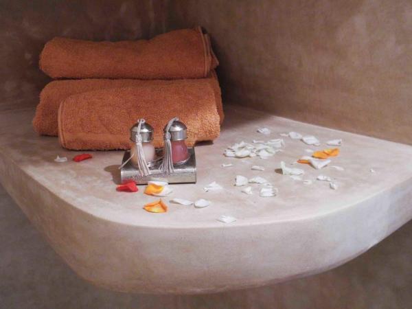 Riad Linda : photo 1 de la chambre chambre double avec salle de bains privative