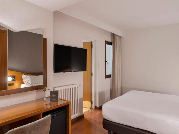 Hotel de l'Isard : photo 3 de la chambre chambre double ou lits jumeaux Économique