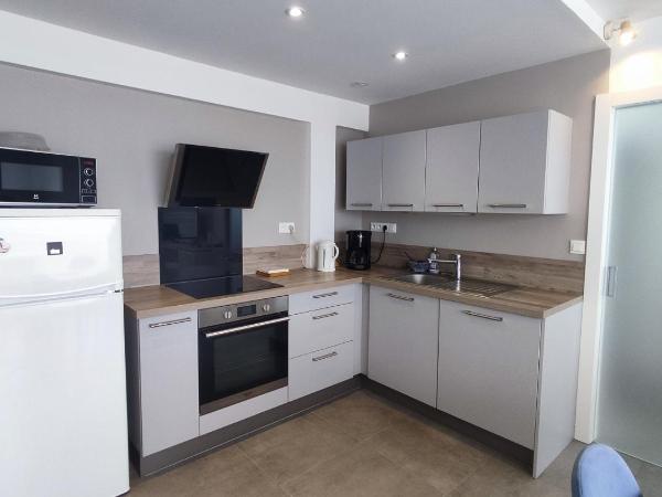 Une terrasse sur la Mer : photo 4 de la chambre appartement