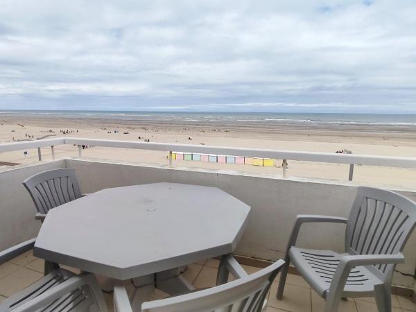 Une terrasse sur la Mer : photo 8 de la chambre appartement