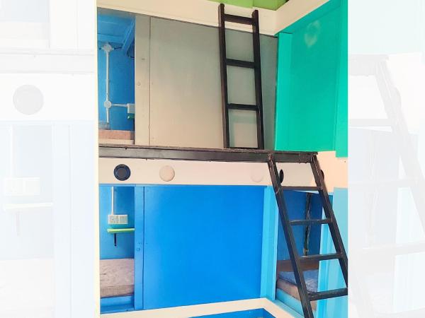 Bestow Capsule Hostel : photo 3 de la chambre lit dans dortoir de 8 lits 