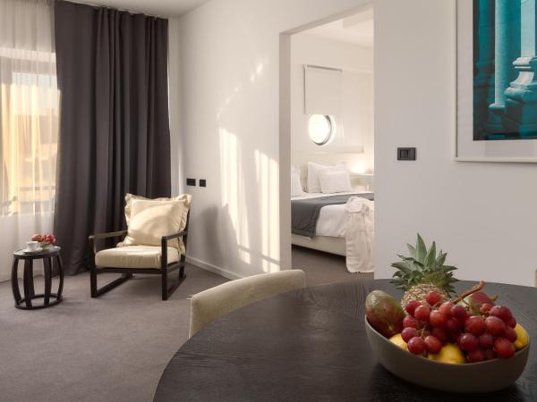 Hotel Atrium : photo 4 de la chambre chambre double exécutive