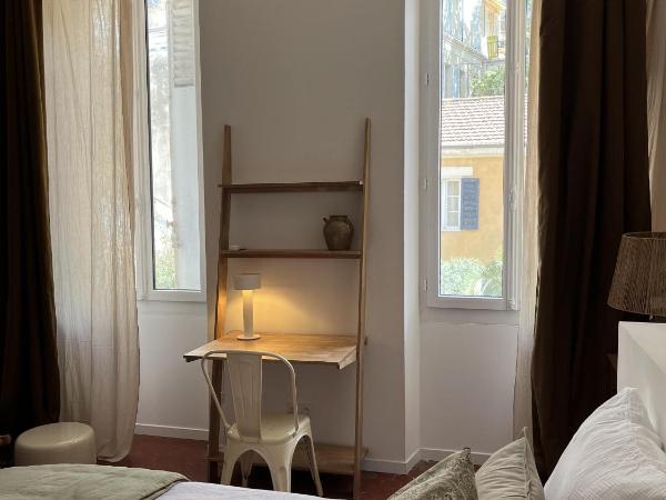 Maison Olea : photo 3 de la chambre chambre lit queen-size - vue sur jardin