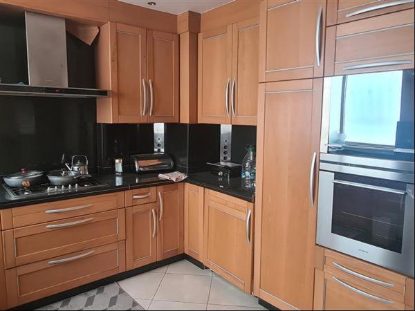 Agadir, Simple mais confortable : photo 3 de la chambre chambre double deluxe avec balcon