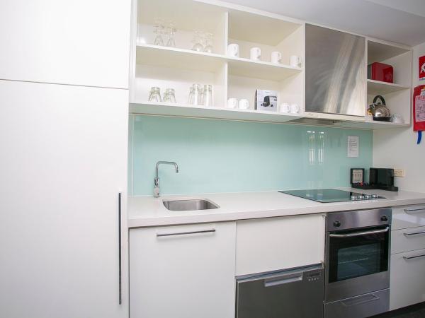 East Perth Suites Hotel : photo 3 de la chambre suite standard