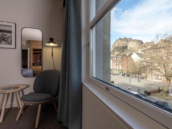 Apex City of Edinburgh Hotel : photo 3 de la chambre suite avec vue sur le château