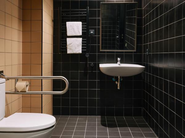 The Social Hub San Sebastián : photo 4 de la chambre chambre standard lit queen-size