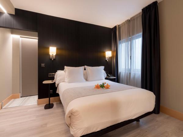 Hotel Plaza : photo 7 de la chambre chambre simple standard