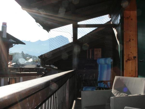 Chalet la Griotte : photo 5 de la chambre chambre simple avec salle de bains commune