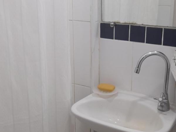 Quarto suíte no Flamengo : photo 3 de la chambre chambre lit king-size deluxe