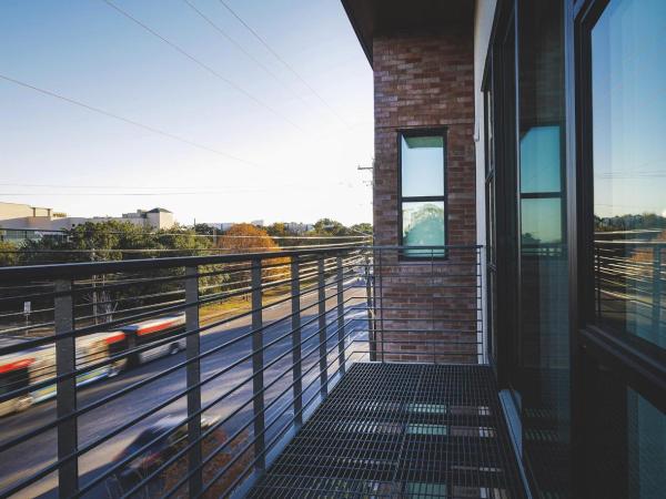 Colton House Hotel : photo 9 de la chambre suite avec balcon