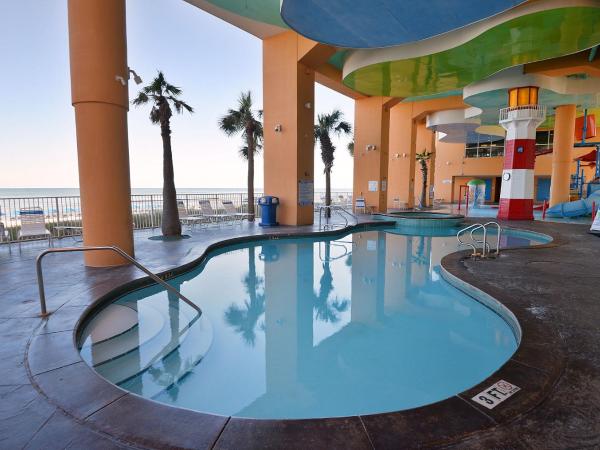 Beachfront Oasis at Splash Resort and Condos : photo 3 de la chambre appartement - vue sur mer