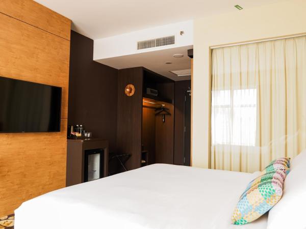Stay with Bintang : photo 3 de la chambre tangerine king