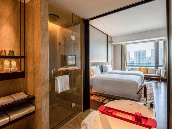 HUALUXE Beijing Xinan : photo 3 de la chambre standard double room with two double beds and balcony - lounge access