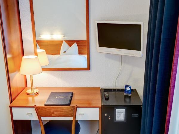 Hotel Antares : photo 4 de la chambre chambre double