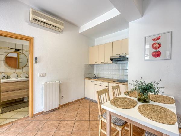 Casa Mareva : photo 6 de la chambre appartement - vue sur jardin