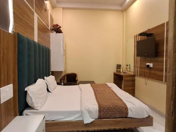 Hotel Golden Wings : photo 2 de la chambre chambre familiale