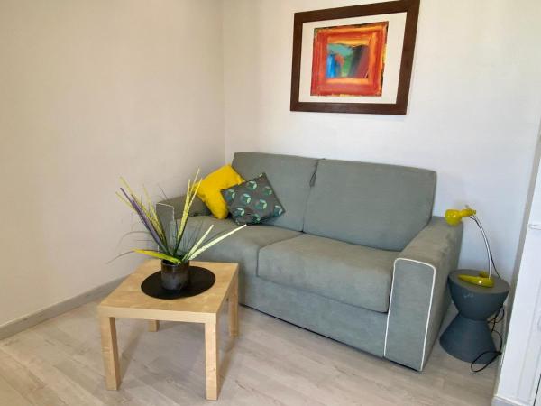 STUDIO VERT FSHH : photo 2 de la chambre studio