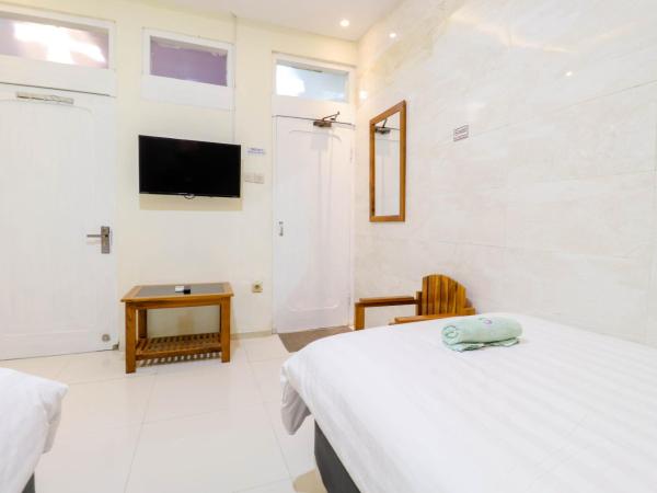 Hotel Safara Yogyakarta : photo 1 de la chambre chambre familiale