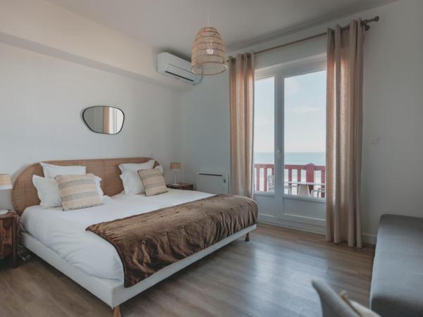 Hôtel de La Plage : photo 7 de la chambre chambre double avec balcon - vue sur mer