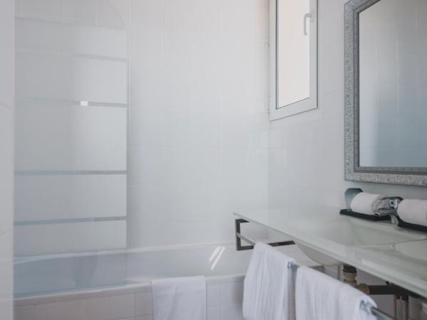 Hôtel de La Plage : photo 4 de la chambre chambre double avec terrasse - vue directe sur mer