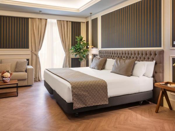 Catalonia Las Cortes : photo 1 de la chambre chambre double supérieure