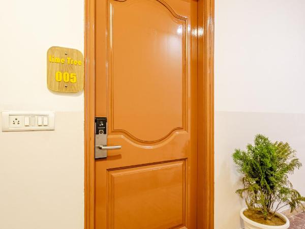 Lime Tree Hotel Huda City Centre : photo 2 de la chambre chambre lit king-size supérieure