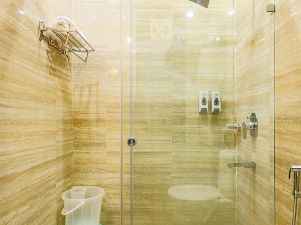 Lime Tree Hotel Huda City Centre : photo 7 de la chambre chambre lit king-size supérieure