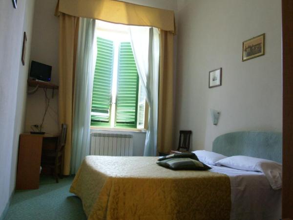 Hotel Villa Kinzica : photo 5 de la chambre chambre double