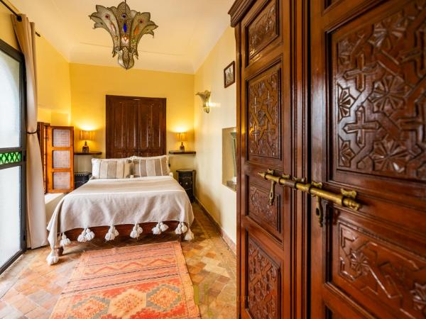 Riad El Youssoufi : photo 9 de la chambre chambre double nacre