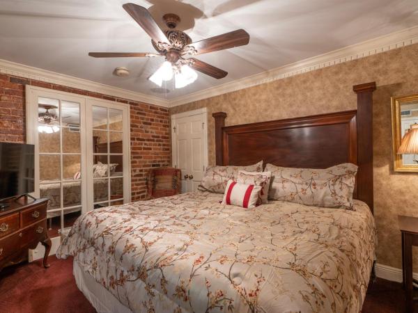 Quarter House Suites : photo 2 de la chambre appartement 1 chambre avec 2 salles de bains