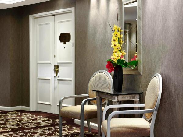 The Park Tower Knightsbridge, a Luxury Collection Hotel, London : photo 4 de la chambre suite lowndes penthouse 2 chambres - vue sur toits