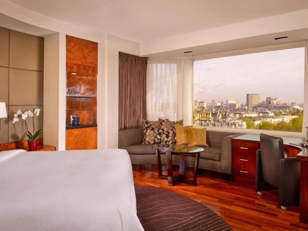 The Park Tower Knightsbridge, a Luxury Collection Hotel, London : photo 4 de la chambre suite panoramique résidentielle 1 chambre lit king-size
