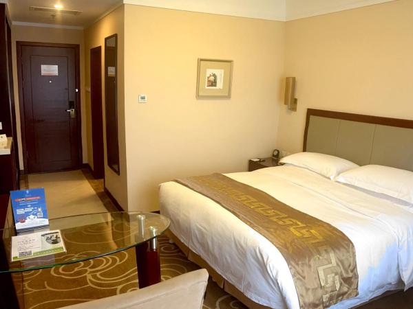 Inner Mongolia Grand Hotel : photo 3 de la chambre chambre lit king-size standard