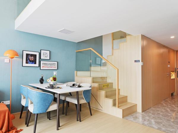 Livetour Hotel Panyu Nancun Wanbo Metro Guangzhou : photo 10 de la chambre chambre lit queen-size deluxe