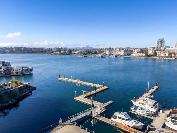 Coast Victoria Hotel & Marina by APA : photo 5 de la chambre chambre lit queen-size