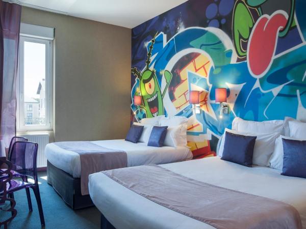 The Originals Boutique, Hôtel de l'Univers, Montluçon : photo 1 de la chambre chambre quadruple