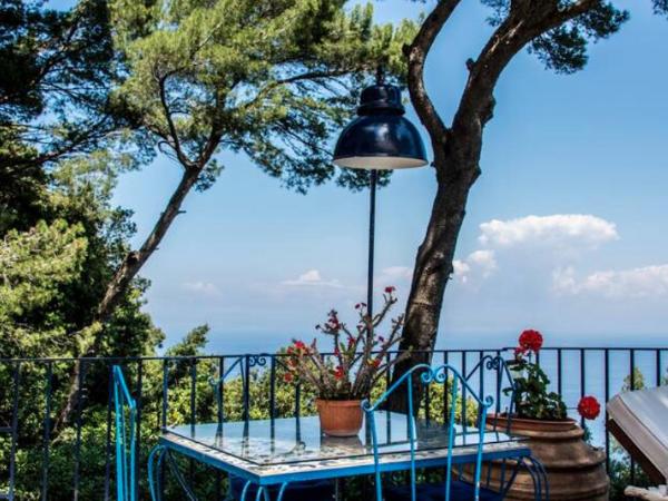 La Casa nel Bosco : photo 2 de la chambre chambre lit king-size - vue sur mer