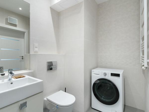 Symphony Modern Tower Aparthotel : photo 7 de la chambre suite familiale deluxe