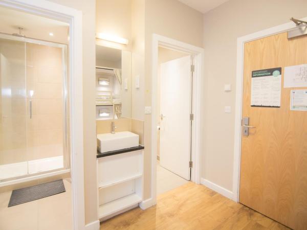 Wombat's City Hostel London : photo 1 de la chambre lit dans dortoir mixte de 8 lits 