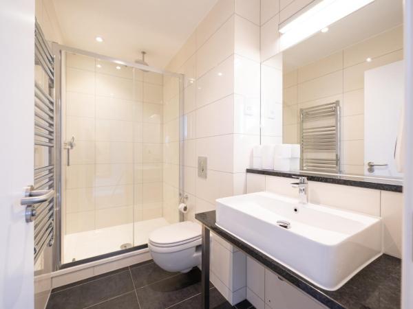 Wombat's City Hostel London : photo 4 de la chambre chambre double avec salle de bains