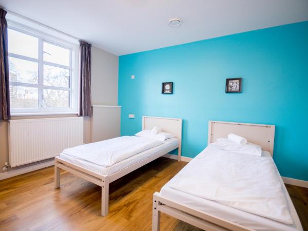 Wombat's City Hostel London : photo 1 de la chambre chambre lits jumeaux avec salle de bains privative