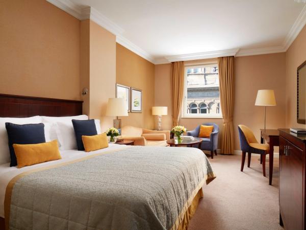 Corinthia Budapest : photo 2 de la chambre chambre deluxe avec accès au spa royal